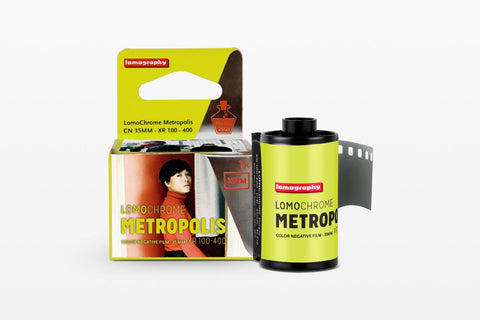 2021 LomoChrome Metropolis 35 mm ISO 100–400 Color Negative Film (36 Exposures)